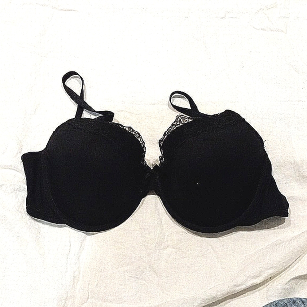 Smart and Sexy Bra Lined with Lace